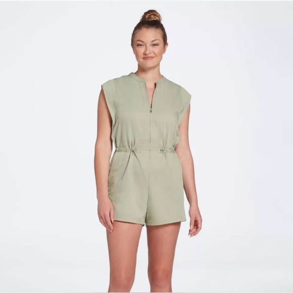 CALIA by Carrie Underwood Pants - Calia By Carrie Underwood Soft Utility Romper Green Shorts‎ Sz-Large I31